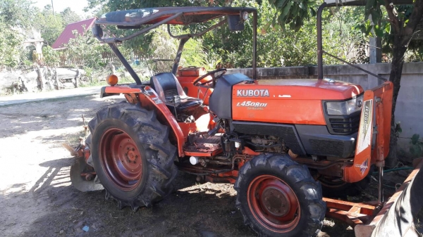 รถไถ 45 แรง DI ปี 53 ซ.ม 3000 นิด ฯฯ อุปกร ผานหน้า+ ผานหลัง โลตารี ราคา 237000 บาท พร้อมลุยงาน สอบถามทีเบอร์ 0986683479 - 0991751349 สิทธิ รถไถ 45 แรง DI ปี 53 ซ.ม 3000 นิด ฯฯ อุปกร ผานหน้า+ ผานหลัง โลตารี ราคา 237000 บาท พร้อมลุยงาน สอบถามทีเบอร์ 0986683479 - 0991751349 สิทธิ