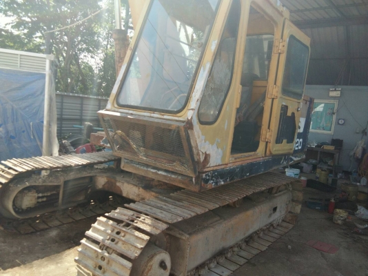 ขาย Komatsu Pc120-2พร้อใหัวเจาะฟูรูกาว่าตัวเดินรุ่น3 สภาพสวยพร้อมใช้ ต่อคุณอ๊อฟพิจิตร086-737-9991