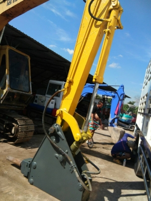 ขาย Komatsu Pc120-2พร้อใหัวเจาะฟูรูกาว่าตัวเดินรุ่น3 สภาพสวยพร้อมใช้ ต่อคุณอ๊อฟพิจิตร086-737-9991