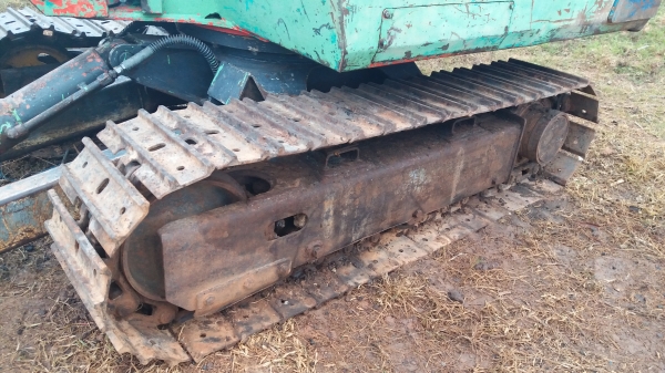 ขายครบชุด 180,000 รวม 3 คัน แบคโฮ รถลาก เทนเลอร์ พร้อมทำมาหาเงินได้เลย รถอยู่ บุรีรัม 090-772-3710 090-772-3708