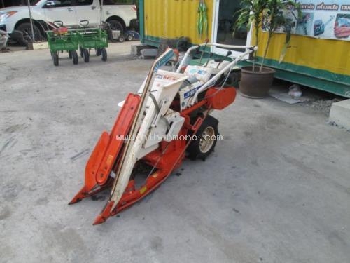 ราคาพิเศษ12,000 บาท!! รถเกี่ยวข้าวเดินตามKUBOTA  HF32 รหัสสินค้า : 80904399  www.nihonmono.com