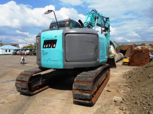 รถขุด รุ่นSK135SR-2 S/no: YY06-15522 รถปี 2010 ชั่วโมงใช้งาน:3304