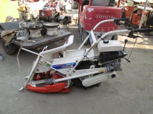 ราคาพิเศษ10,000 บาท!! รถเกี่ยวข้าวเดินตาม KUBOTA RA20 รหัสสินค้า : 80802432  www.nihonmono.com