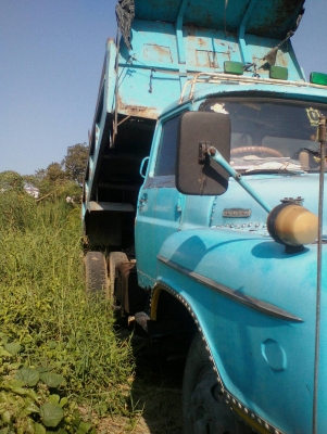 รถ6ล้อ ดั๊มหน้ายาว Isuzu  (280000)