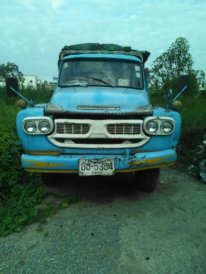 รถ6ล้อ ดั๊มหน้ายาว Isuzu  (280000)