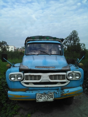 รถ6ล้อ ดั๊มหน้ายาว Isuzu  (280000)