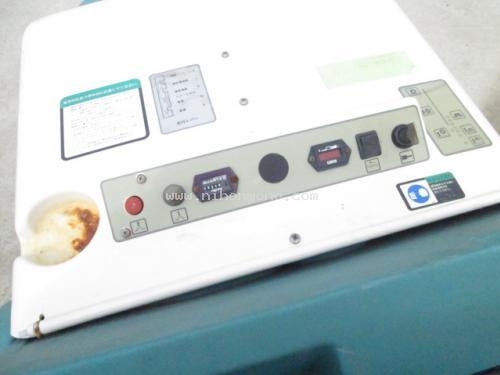 ราคาพิเศษ!! เพียง32,000 บาท รถทำความสะอาดTENNANT 608 รหัสสินค้า : 14002157 www.nihonmono.com