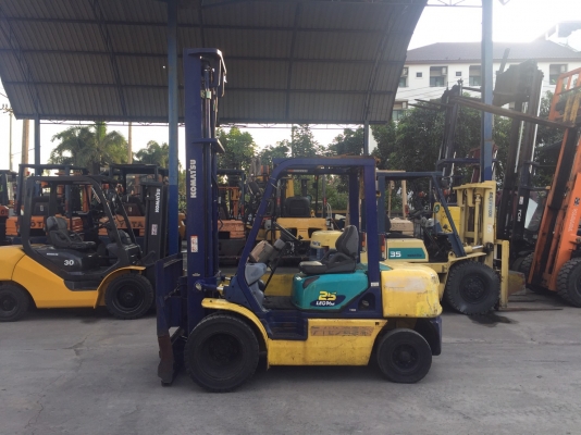 KOMATSU FD25-14 เครื่องดีเซล เกียร์ธรรมดา เสา5เมตร งาเท สนใจติดต่อ083-062-0223(ปอน)