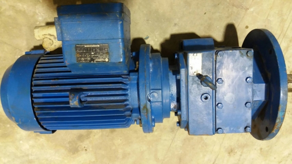 มอเตอร์กันระเบิด+พร้อมเกียร์ มอเตอร์กันระเบิด+พร้อมเกียร์