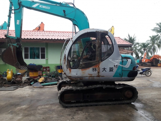 ขาย KOBELCO  SK 60-3  มาร์คไฟว์  ซุปเปอร์  มาใหม่  เก่าญี่ปุ่นแท้  สภาพสวย  เครื่องปั๊มดี  เอกสารอินวอยครบ..ลองระบบกันได้ทุกวัน  โทร  089-3818694  ดวงนภา
