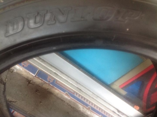 ยางDUNLOP 205 45 17ปี13 ยางDUNLOP 205 45 17ปี13