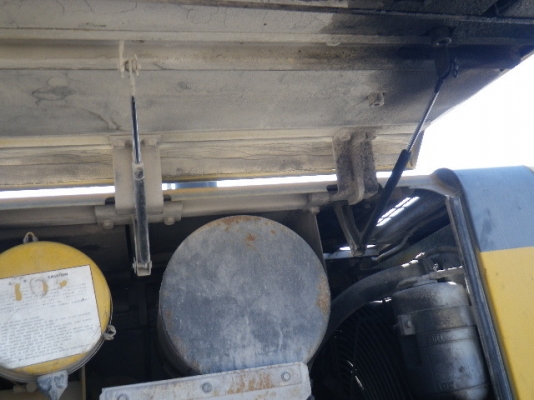 ขาย : รถตัก ยี่ห้อ : KOMATSU รุ่น : WA100-3 สี : เหลือง ขาย : รถตัก ยี่ห้อ : KOMATSU รุ่น : WA100-3 สี : เหลือง