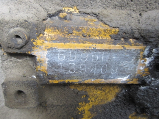 ขาย : รถตัก ยี่ห้อ : KOMATSU รุ่น : WA100-3 สี : เหลือง ขาย : รถตัก ยี่ห้อ : KOMATSU รุ่น : WA100-3 สี : เหลือง