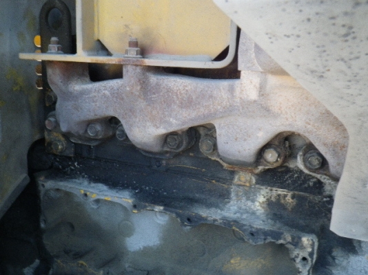 ขาย : รถตัก ยี่ห้อ : KOMATSU รุ่น : WA100-3 สี : เหลือง ขาย : รถตัก ยี่ห้อ : KOMATSU รุ่น : WA100-3 สี : เหลือง