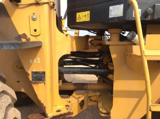 ขายรถตักล้อยาง CAT 910H ปี 2011 รถนอกนำเข้าจากญี่ปุ่น สภาพสวยพร้อมใช้ มีVDOการทำงานครับ ขายรถตักล้อยาง CAT 910H ปี 2011 รถนอกนำเข้าจากญี่ปุ่น สภาพสวยพร้อมใช้ มีVDOการทำงานครับ