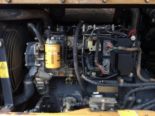 ขายรถตักล้อยาง CAT 910H ปี 2011 รถนอกนำเข้าจากญี่ปุ่น สภาพสวยพร้อมใช้ มีVDOการทำงานครับ ขายรถตักล้อยาง CAT 910H ปี 2011 รถนอกนำเข้าจากญี่ปุ่น สภาพสวยพร้อมใช้ มีVDOการทำงานครับ