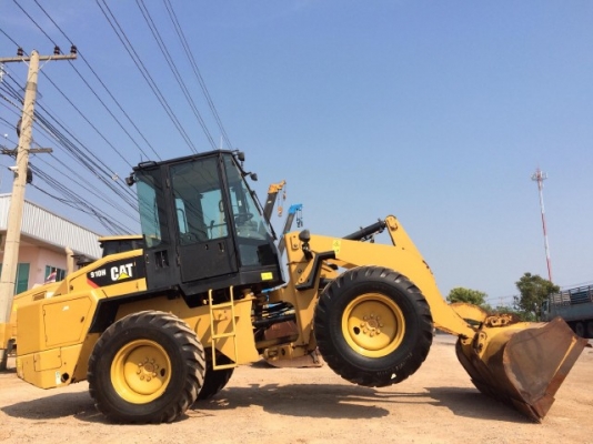 ขายรถตักล้อยาง CAT 910H ปี 2011 รถนอกนำเข้าจากญี่ปุ่น สภาพสวยพร้อมใช้ มีVDOการทำงานครับ ขายรถตักล้อยาง CAT 910H ปี 2011 รถนอกนำเข้าจากญี่ปุ่น สภาพสวยพร้อมใช้ มีVDOการทำงานครับ