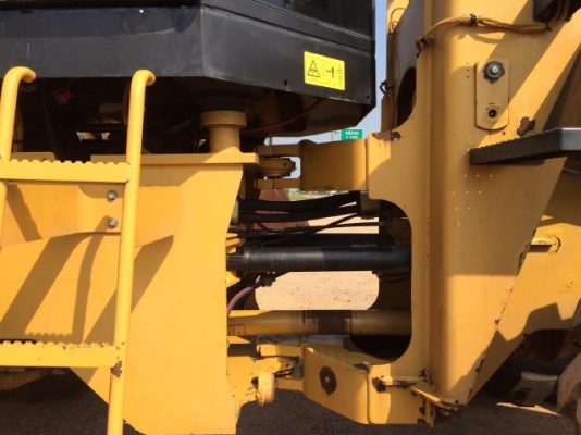 ขายรถตักล้อยาง CAT 910H ปี 2011 รถนอกนำเข้าจากญี่ปุ่น สภาพสวยพร้อมใช้ มีVDOการทำงานครับ ขายรถตักล้อยาง CAT 910H ปี 2011 รถนอกนำเข้าจากญี่ปุ่น สภาพสวยพร้อมใช้ มีVDOการทำงานครับ