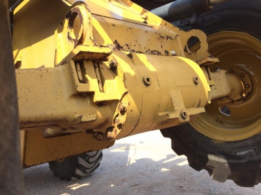 ขายรถตักล้อยาง CAT 910H ปี 2011 รถนอกนำเข้าจากญี่ปุ่น สภาพสวยพร้อมใช้ มีVDOการทำงานครับ ขายรถตักล้อยาง CAT 910H ปี 2011 รถนอกนำเข้าจากญี่ปุ่น สภาพสวยพร้อมใช้ มีVDOการทำงานครับ