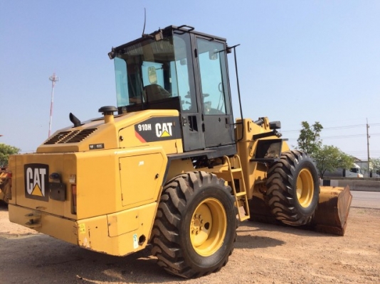 ขายรถตักล้อยาง CAT 910H ปี 2011 รถนอกนำเข้าจากญี่ปุ่น สภาพสวยพร้อมใช้ มีVDOการทำงานครับ ขายรถตักล้อยาง CAT 910H ปี 2011 รถนอกนำเข้าจากญี่ปุ่น สภาพสวยพร้อมใช้ มีVDOการทำงานครับ