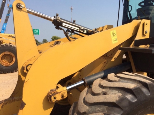 ขายรถตักล้อยาง CAT 910H ปี 2011 รถนอกนำเข้าจากญี่ปุ่น สภาพสวยพร้อมใช้ มีVDOการทำงานครับ ขายรถตักล้อยาง CAT 910H ปี 2011 รถนอกนำเข้าจากญี่ปุ่น สภาพสวยพร้อมใช้ มีVDOการทำงานครับ