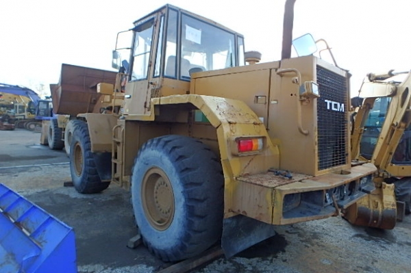 ขาย รถตัก TCM รุ่น : 850-2