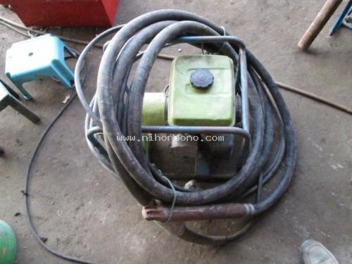 ราคาพิเศษ9,500 บาท!! เครื่องจี้ปูนMIKASA FG200  รหัสสินค้า : 14001559 www.nihonmono.com