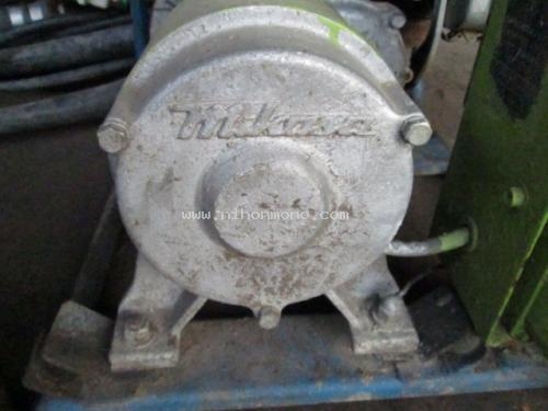 ราคาพิเศษ9,500 บาท!! เครื่องจี้ปูนMIKASA FG200  รหัสสินค้า : 14001559 www.nihonmono.com