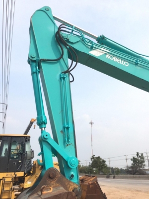 ขายรถแบคโฮ KOBELCO SK200 MARK5 SUPER ลายหัวกระแทก รถนอกนำเข้าจากญี่ปุ่น สภาพสวยพร้อมใช้ มีVDOการทำงานครับ ขายรถแบคโฮ KOBELCO SK200 MARK5 SUPER ลายหัวกระแทก รถนอกนำเข้าจากญี่ปุ่น สภาพสวยพร้อมใช้ มีVDOการทำงานครับ