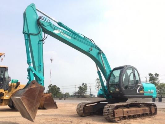 ขายรถแบคโฮ KOBELCO SK200 MARK5 SUPER ลายหัวกระแทก รถนอกนำเข้าจากญี่ปุ่น สภาพสวยพร้อมใช้ มีVDOการทำงานครับ