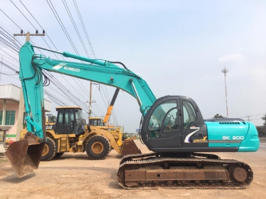 ขายรถแบคโฮ KOBELCO SK200 MARK5 SUPER ลายหัวกระแทก รถนอกนำเข้าจากญี่ปุ่น สภาพสวยพร้อมใช้ มีVDOการทำงานครับ ขายรถแบคโฮ KOBELCO SK200 MARK5 SUPER ลายหัวกระแทก รถนอกนำเข้าจากญี่ปุ่น สภาพสวยพร้อมใช้ มีVDOการทำงานครับ