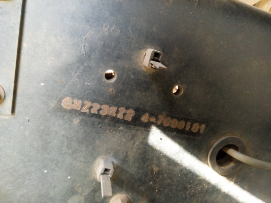 ขายรถบรรทุก 10 ล้อหัวลาก ISUZU DECA 270 แรงม้าปี 2549 ราคา 1250000