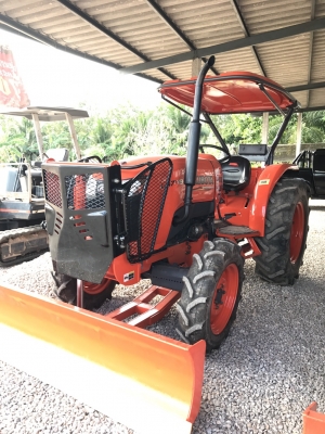 ขายรถไถ KUBOTA L4708 แถมดันหน้า และผาน6 รถพร้อมใช้งานไดเเลย ทะเบียนพร้อม ราคา 375,000 อ.แกลง จ.ระยอง มีบริการขนส่งทั่วไทย DC Tractor Rayong 0818618678,0899347475 https://www.facebook.com/DC-Tractor-Rayong-3071545327…/shop… id line=081-861867 ขายรถไถ KUBOTA L4708 แถมดันหน้า และผาน6 รถพร้อมใช้งานไดเเลย ทะเบียนพร้อม ราคา 375,000 อ.แกลง จ.ระยอง มีบริการขนส่งทั่วไทย DC Tractor Rayong 0818618678,0899347475 https://www.facebook.com/DC-Tractor-Rayong-3071545327…/shop… id line=081-861867