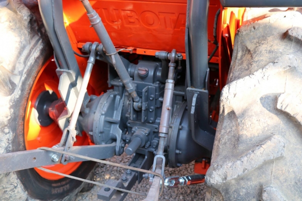 ขายรถไถ KUBOTA L4708 แถมดันหน้า และผาน6 รถพร้อมใช้งานไดเเลย ทะเบียนพร้อม ราคา 375,000 อ.แกลง จ.ระยอง มีบริการขนส่งทั่วไทย DC Tractor Rayong 0818618678,0899347475 https://www.facebook.com/DC-Tractor-Rayong-3071545327…/shop… id line=081-861867 ขายรถไถ KUBOTA L4708 แถมดันหน้า และผาน6 รถพร้อมใช้งานไดเเลย ทะเบียนพร้อม ราคา 375,000 อ.แกลง จ.ระยอง มีบริการขนส่งทั่วไทย DC Tractor Rayong 0818618678,0899347475 https://www.facebook.com/DC-Tractor-Rayong-3071545327…/shop… id line=081-861867