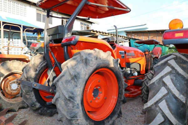 ขายรถไถ KUBOTA L4708 แถมดันหน้า และผาน6 รถพร้อมใช้งานไดเเลย ทะเบียนพร้อม ราคา 375,000 อ.แกลง จ.ระยอง มีบริการขนส่งทั่วไทย DC Tractor Rayong 0818618678,0899347475 https://www.facebook.com/DC-Tractor-Rayong-3071545327…/shop… id line=081-861867 ขายรถไถ KUBOTA L4708 แถมดันหน้า และผาน6 รถพร้อมใช้งานไดเเลย ทะเบียนพร้อม ราคา 375,000 อ.แกลง จ.ระยอง มีบริการขนส่งทั่วไทย DC Tractor Rayong 0818618678,0899347475 https://www.facebook.com/DC-Tractor-Rayong-3071545327…/shop… id line=081-861867