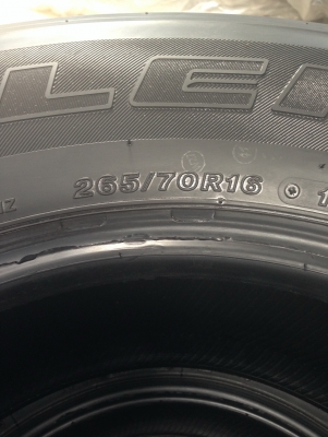 Bridgestone Duler h/t 265 70 r16 ปี13 สภาพสวย 1 ชุด ตจว.ส่งได้คัรบ T.061-9030026 ID poo0619030026