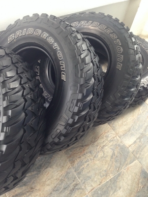 Bridgestone M/T 265 75 r16 ปลายปี13 ยางมัดดอกยางสวยๆ ตจว.ส่งได้คัรบ T.061-9030026 ID poo0619030026