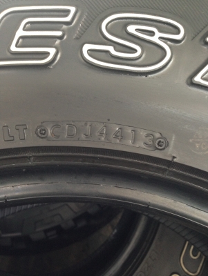Bridgestone M/T 265 75 r16 ปลายปี13 ยางมัดดอกยางสวยๆ ตจว.ส่งได้คัรบ T.061-9030026 ID poo0619030026
