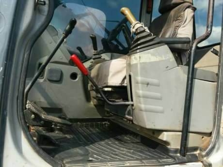 KOBELCO SK200-6 YN10 KOBELCO SK200-6 YN10