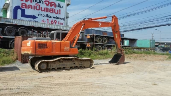 ขายรถแบ็คโฮ HITACHI ZX200-1 เครื่องดีเอวแน่น โซ่หนา ไฟฟ้าครบ ชั่วโมงหมื่นกว่า เอกสารอินวอยซ์