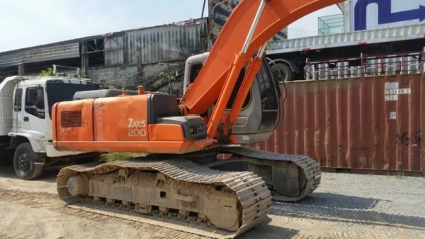 ขายรถแบ็คโฮ HITACHI ZX200-1 เครื่องดีเอวแน่น โซ่หนา ไฟฟ้าครบ ชั่วโมงหมื่นกว่า เอกสารอินวอยซ์