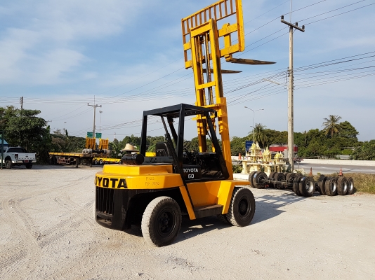 ขายรถยก6T.เอกสารกรมศุลกากรพร้อม