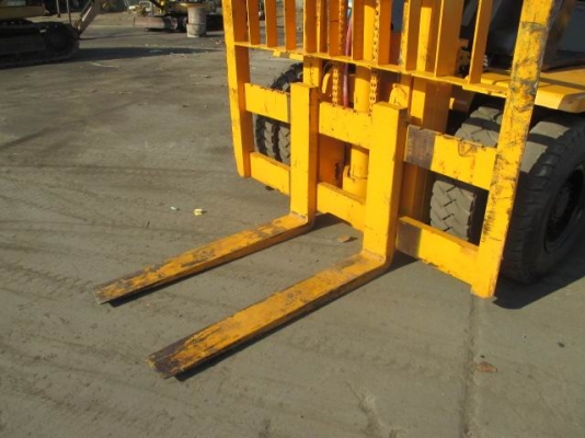 ขายรถยก6T.เอกสารกรมศุลกากรพร้อม