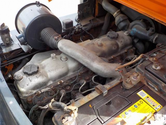 ขายรถยก4.5ตัน..รถนอกเอกสารกรมศุลากรพร้อม.สวยจากนอก