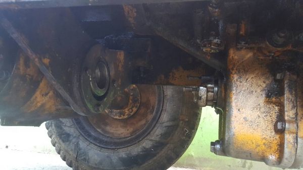 ขาย 130,000 รถตัก KOMATSU 505 เอวอ่อน เครื่องดี ปั้มดี รถใช้งานได้ปกติครับ