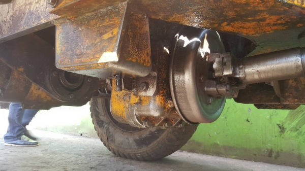 ขาย 130,000 รถตัก KOMATSU 505 เอวอ่อน เครื่องดี ปั้มดี รถใช้งานได้ปกติครับ