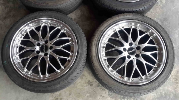 ล้อญี่ปุ่น European warwic mesh 5 รู 100 ขอบ 17 สภาพดีราคาเบาๆครับ