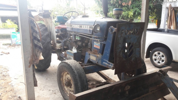 ขายรถไถFord6600 T3เอกสารเล่มสภาพสวยพร้อมใช้ ต่อคุณอ๊อฟพิจิตร086-737-9991