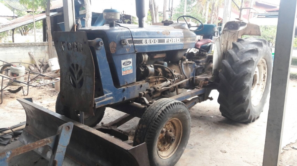 ขายรถไถFord6600 T3เอกสารเล่มสภาพสวยพร้อมใช้ ต่อคุณอ๊อฟพิจิตร086-737-9991
