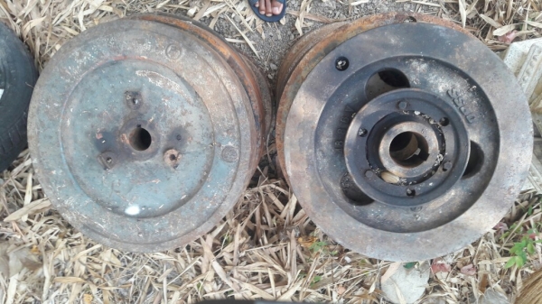 มู่เล่ย์เครื่องยนต์